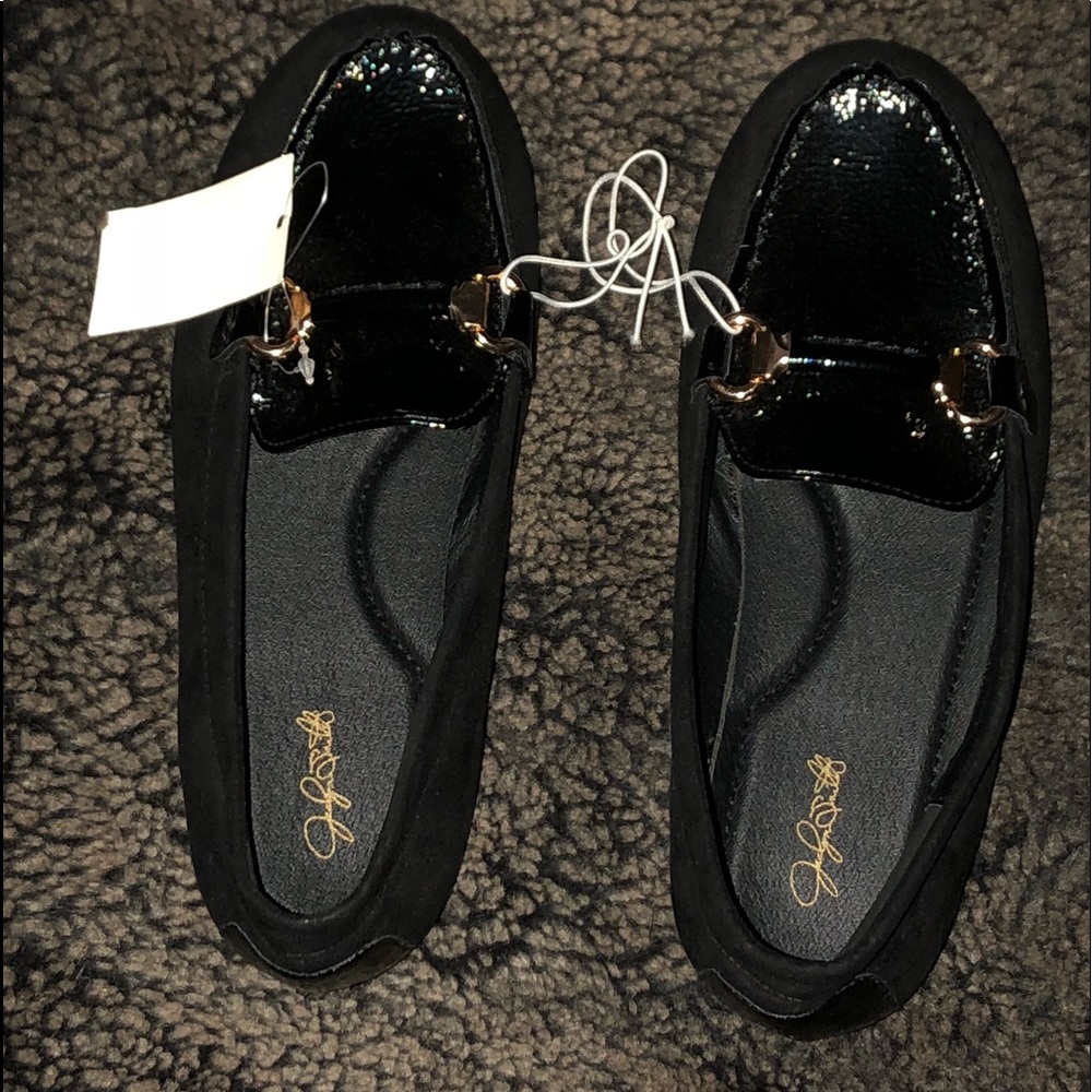 Black flats